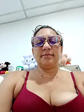 mariacarlota online show from 7, 5, 2026