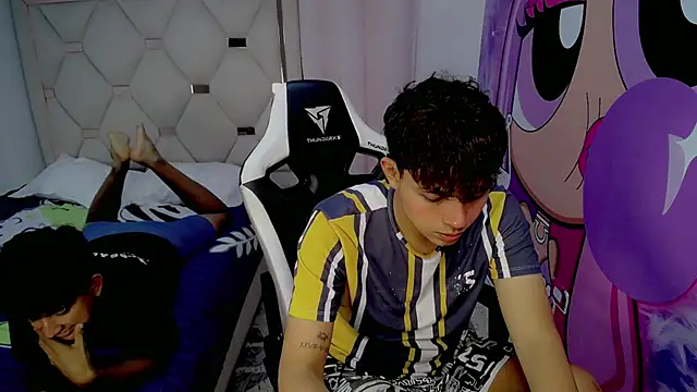 Maxwell boys online show from 3, 2, 2026