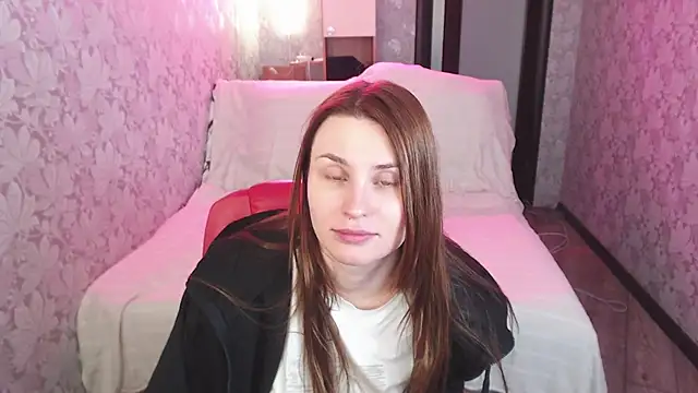 Snapshot of girl_from_hardfuckland chatting on 23, 4, 2026 girl from hardfuckland online show from 23, 4, 2026