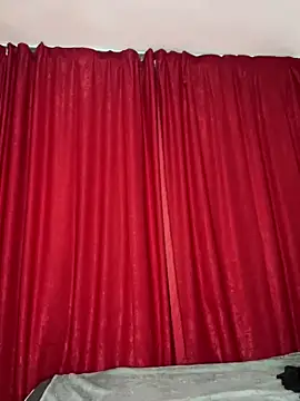 SweetSophia20 online show from 4, 2, 2026