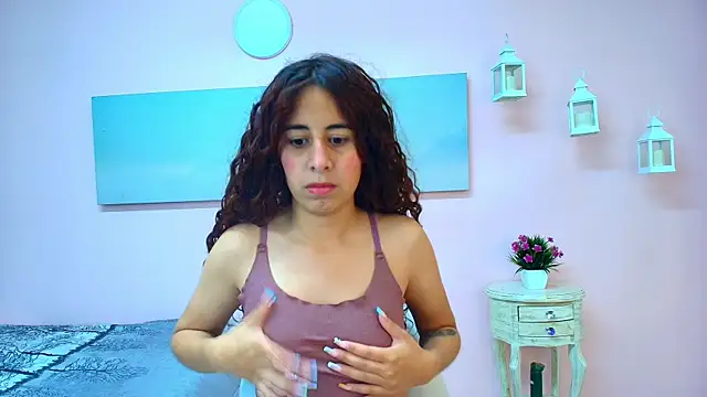 Snapshot of scarlett_clyde chatting on 21, 7, 2026 scarlett clyde online show from 21, 7, 2026