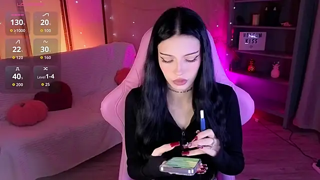 Kelly  Bunny online show from 22, 4, 2026