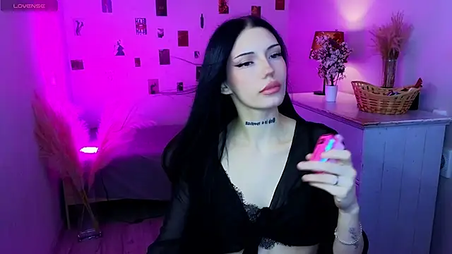 Kelly  Bunny online show from 20, 6, 2026