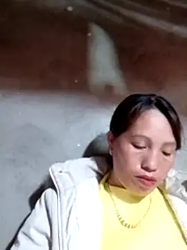 Gummiesu online show from 4, 3, 2026