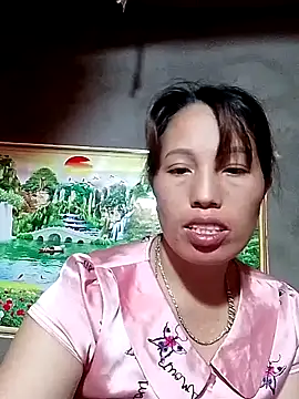 Gummiesu online show from 12, 5, 2026