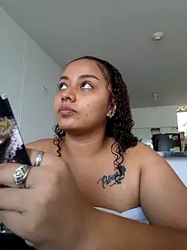 curly girl 31 online show from 6, 5, 2026