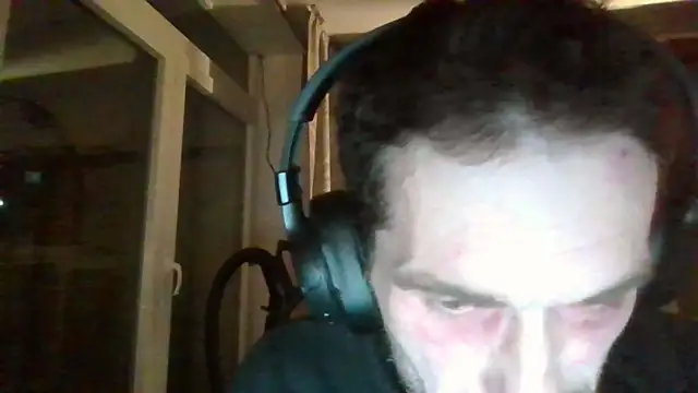 Snapshot of BlnAktivGay chatting on 4, 2, 2026 BlnAktivGay online show from 4, 2, 2026