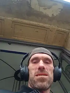 BlnAktivGay online show from 16, 4, 2026