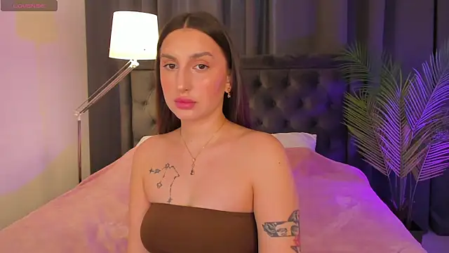 Celine Coello online show from 9, 5, 2026