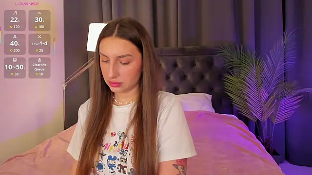 Celine Coello online show from 11, 5, 2026