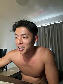 Snapshot of Yooo17 chatting on 10, 4, 2026 Yooo17 online show from 10, 4, 2026