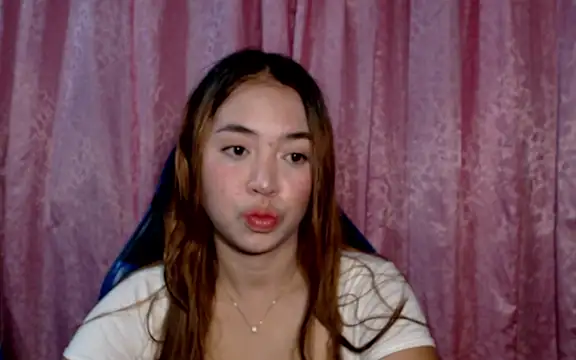 pinay mayahiga online show from 11, 5, 2026