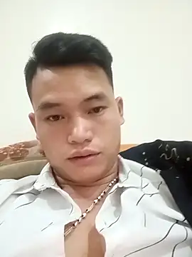 Maycute18 online show from 5, 2, 2026