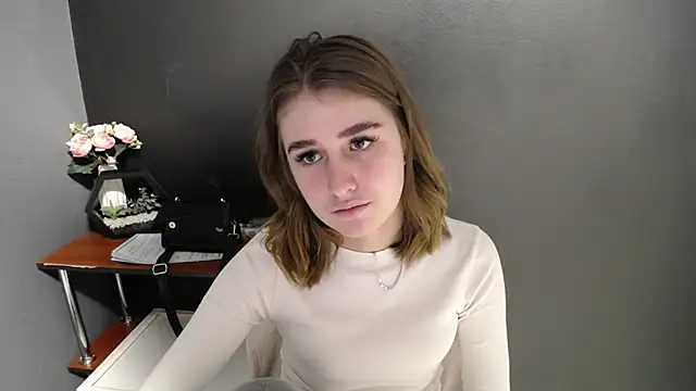 Snapshot of Sunny_siren chatting on 17, 2, 2026 Sunny siren online show from 17, 2, 2026