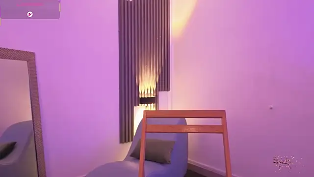 Snapshot of fransheskarossi chatting on 24, 2, 2026 fransheskarossi online show from 24, 2, 2026