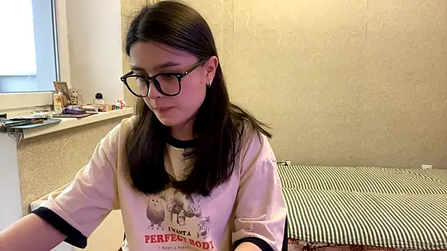 Snapshot of SaintMari chatting on 20, 5, 2026 SaintMari online show from 20, 5, 2026