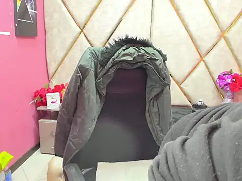 Snapshot of Sarah_Boobs_ chatting on 3, 2, 2026 Sarah Boobs online show from 3, 2, 2026