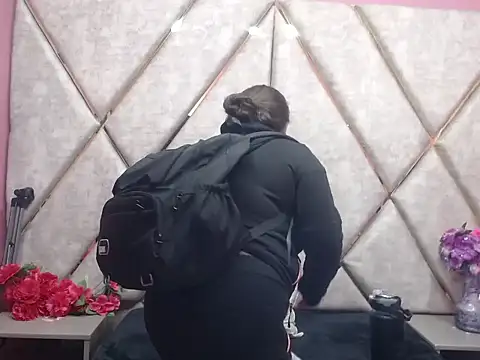 Snapshot of Sarah_Boobs_ chatting on 19, 2, 2026 Sarah Boobs online show from 19, 2, 2026