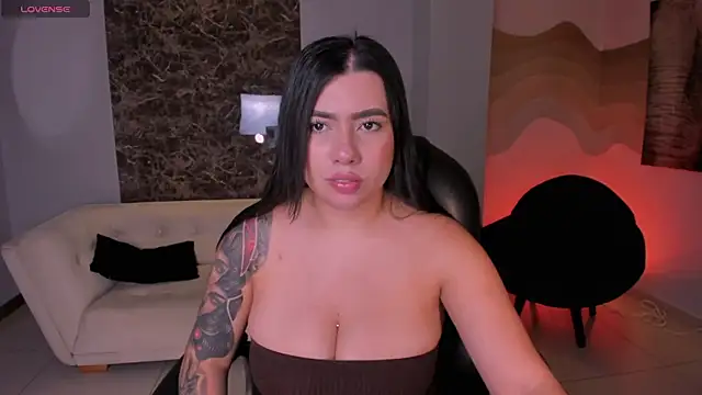 MilaVelvet  online show from 13, 5, 2026