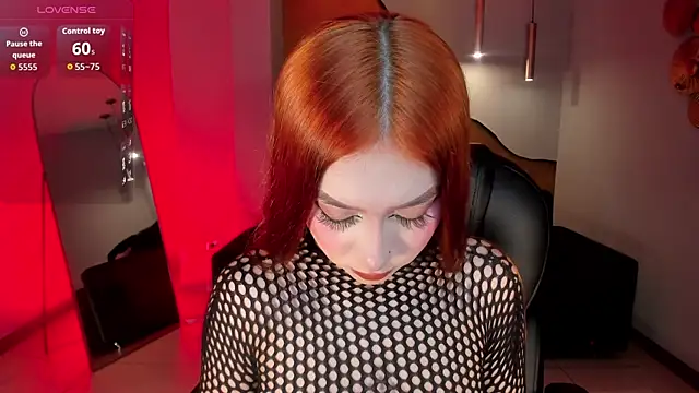 BriannaFox1 online show from 13, 5, 2026