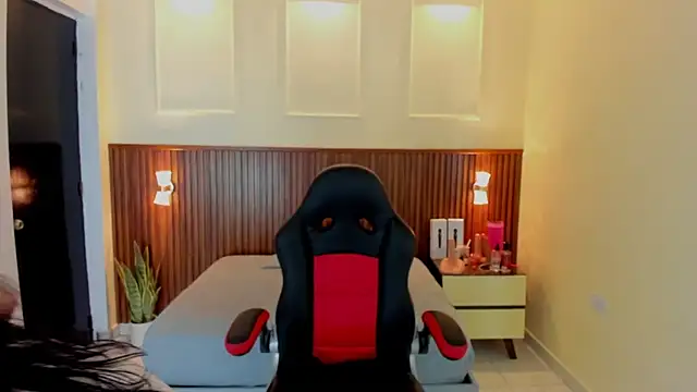 Snapshot of MARIE_TAPNER chatting on 30, 3, 2026 MARIE TAPNER online show from 30, 3, 2026