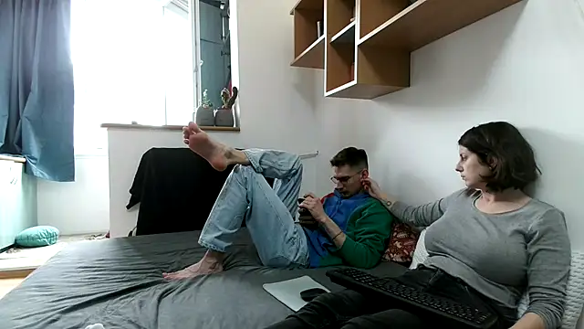 Crista-Elio online show from 13, 4, 2026