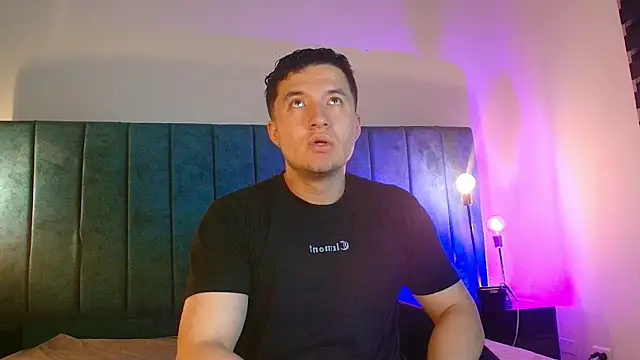 Alexander Connor online show from 25, 3, 2026