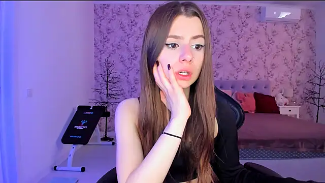 Hot Molly5 online show from 10, 6, 2026