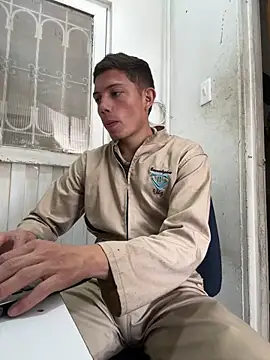 santiObrero online show from 21, 4, 2026