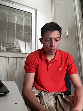 santiObrero online show from 25, 6, 2026