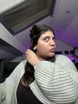 MinaKhalina online show from 31, 1, 2026