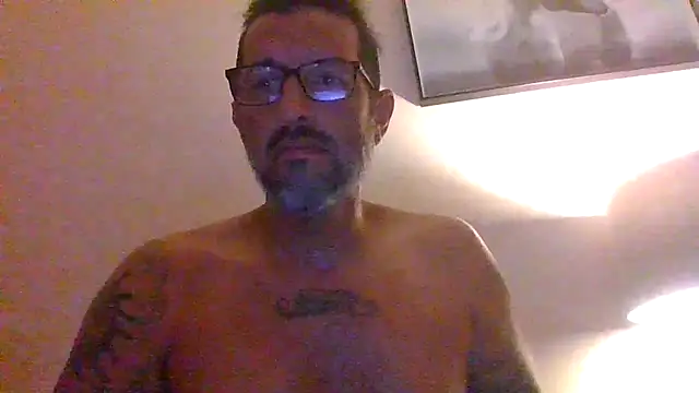 Snapshot of Tattoos77 chatting on 25, 6, 2026 Tattoos77 online show from 25, 6, 2026