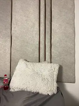 lilithdya online show from 2, 2, 2026