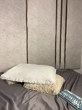 lilithdya online show from 14, 4, 2026