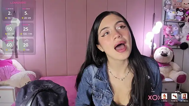 Snapshot of Anyelii_hot chatting on 1, 2, 2026 Anyelii hot online show from 1, 2, 2026