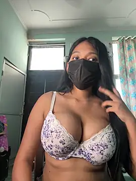 Snapshot of RadhikaHotty chatting on 29, 3, 2026 RadhikaHotty online show from 29, 3, 2026