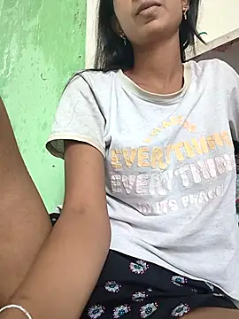 Snapshot of Cute-Natashaa chatting on 13, 5, 2026 Cute-Natashaa online show from 13, 5, 2026
