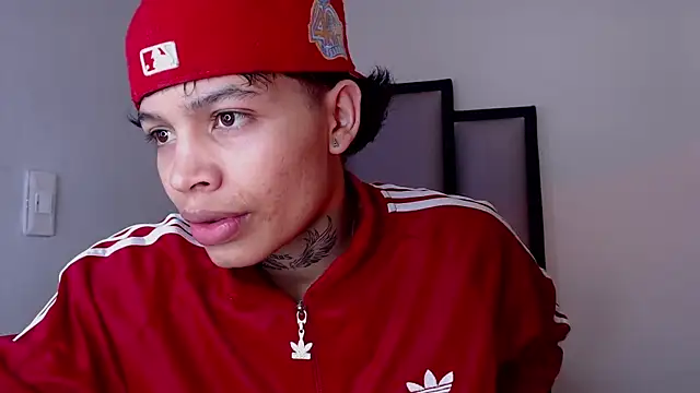 Snapshot of Dogan_Renzo0 chatting on 18, 2, 2026 Dogan Renzo0 online show from 18, 2, 2026