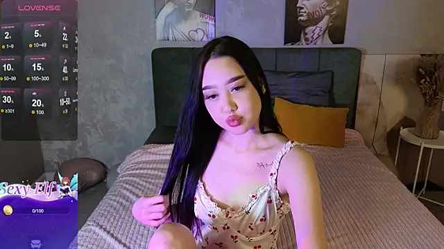 NaomiKim  online show from 3, 3, 2026