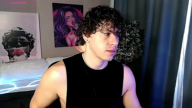 Snapshot of TylerGibson chatting on 3, 6, 2026 TylerGibson online show from 3, 6, 2026