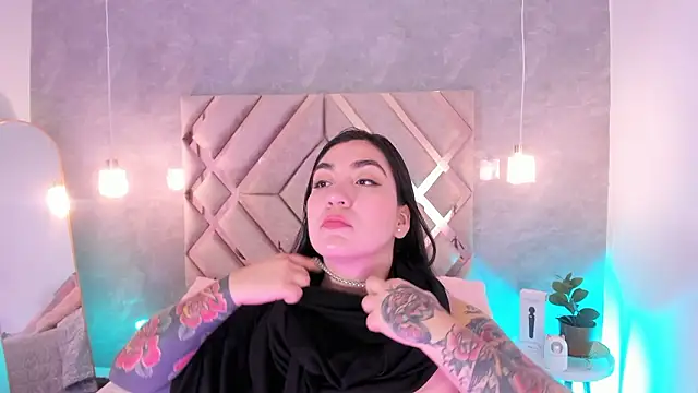 KathiaJenner online show from 20, 2, 2026