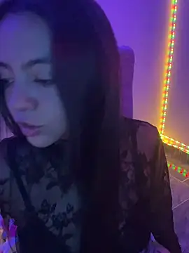 Snapshot of laraa_rous chatting on 13, 2, 2026 laraa rous online show from 13, 2, 2026