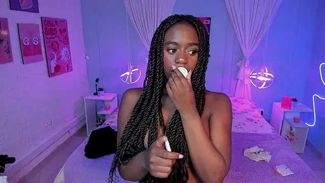 naomi campell online show from 9, 3, 2026