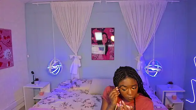 naomi campell online show from 16, 3, 2026