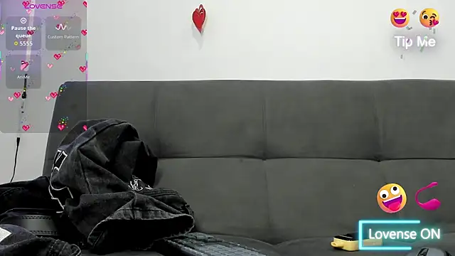 Snapshot of Maxxx_bigcockx chatting on 25, 2, 2026 Maxxx bigcockx online show from 25, 2, 2026