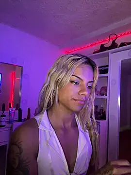 andyy x online show from 24, 4, 2026