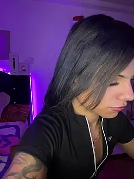 andyy x online show from 15, 7, 2026