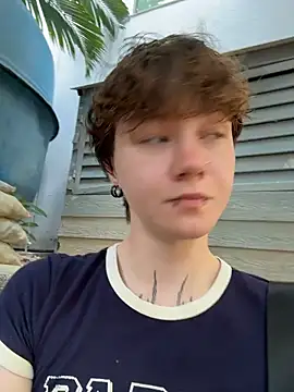 Snapshot of IceMur chatting on 5, 4, 2026 IceMur online show from 5, 4, 2026