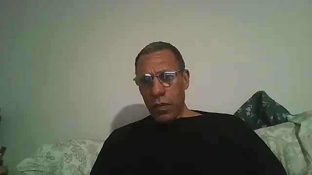 swimmer2496 online show from 9, 2, 2026