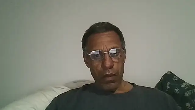 swimmer2496 online show from 7, 5, 2026